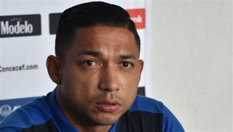 Emilio Izaguirre Alista El Primer Fichaje Para El Motagua El ONCE HN