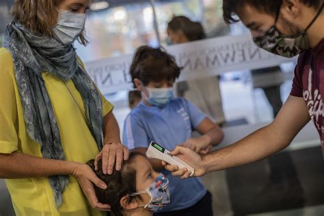 Bimbo Di Anni Positivo Covid A Scuola Ad Eboli In Quarantena Altri