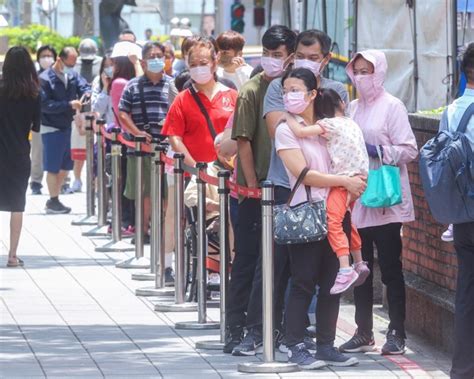 確診連2天下降穩了？他曝關鍵原因狠打臉：恐更不樂觀 生活 中時新聞網