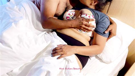 Beautiful Indian MILF Cheating Liplock Kissing Nipple Play And Cuddling Sex XHamster