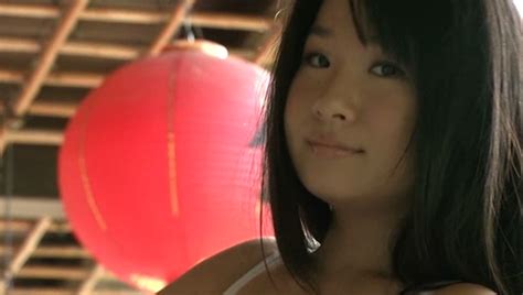 Hなだんりょく 桐山瑠衣 bikini model jp