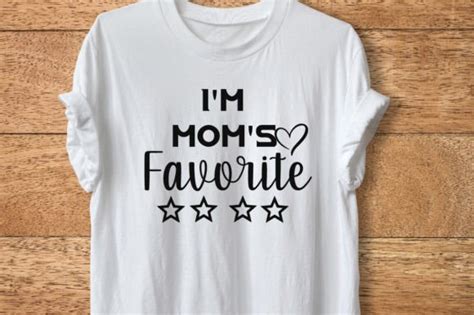 Im Moms Favorite Svg Graphic By Kamolray790 · Creative Fabrica