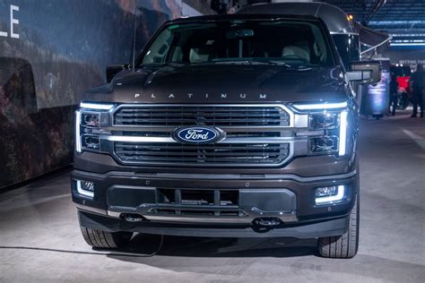 2024 Ford F-150 Up Close: Smart, Sensible Improvements | Cars.com