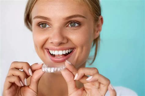 Effaf Plak Ortodonti Invisalign Tedavisi Klinik