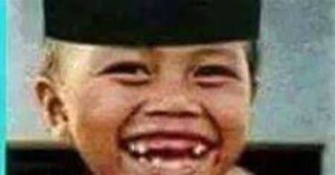 foto meme lucu terbaru