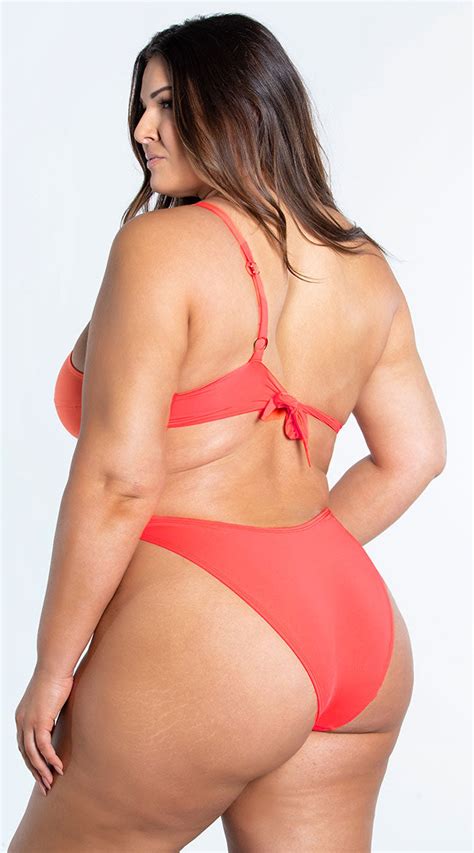 Plus Size Yandy Island Oasis One Piece Swimsuit Plus Size Strappy