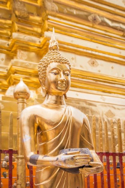 Premium Photo Golden Buddha In Temple Chiang Mai Asia Thailand