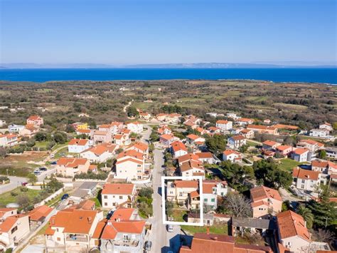 Ku A Sa Panoramskim Pogledom Na More Medulin Li Njan Maris Nekretnine