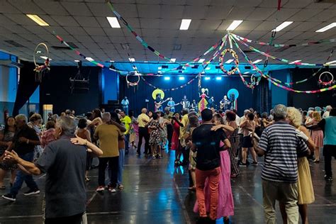 Baile Da Melhor Idade De Tabo O Da Serra Celebra M S Da Dan A O