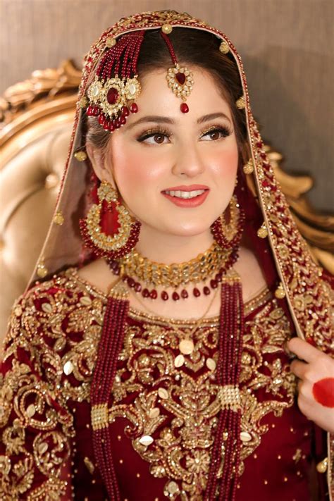 Barat Bride Gorgeous Bridal Makeup Pakistani Bridal Makeup