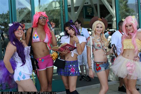 Cosplay! | My Little Pony: Friendship is Magic | Know Your Meme