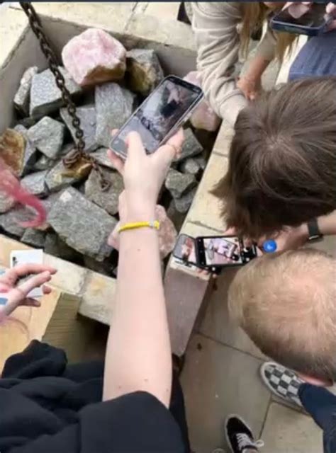 pictures  pictures  pictures  pictures