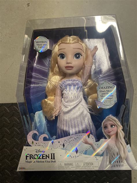 Disney Frozen 2 Magic In Motion Elsa Doll Sings Show Yourself Music