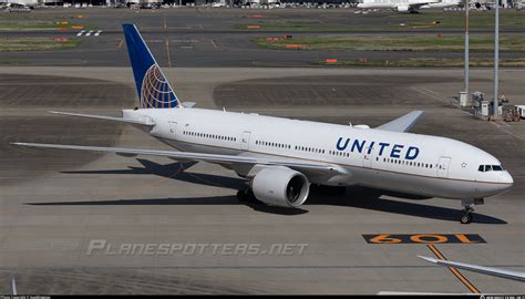 N United Airlines Boeing Er Photo By Huomingxiao Id