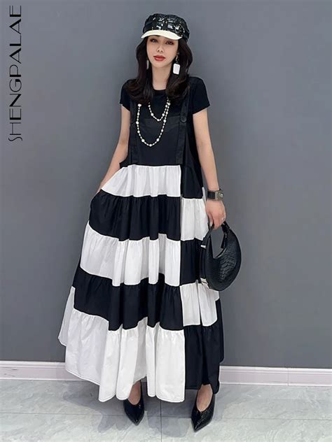 SHENGPALAE Spliced Ruffles Suspender Dress Fashion Trendy Black White