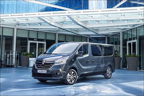 Renault Yeni Trafic Combi Fiyat Listesi Ve Zellikleri Otoayar