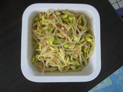 my simple recipes: stir fry bean sprouts with egg