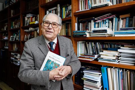 arnaut  poeta era uma maneira de expressar os seus valores