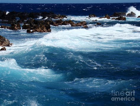 Roiling Water Photograph by Eva Kato