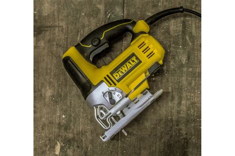 Лобзик DEWALT DW 349 B - выгодная цена, отзывы, характеристики, 2 видео ...