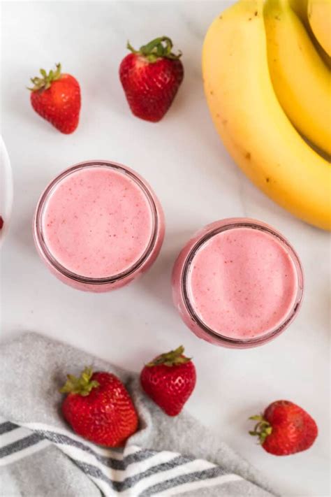 Strawberry Banana Smoothie Build Your Bite