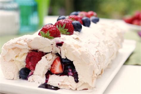 Berry Roulade Recipe Berries Recipes Food Roulade