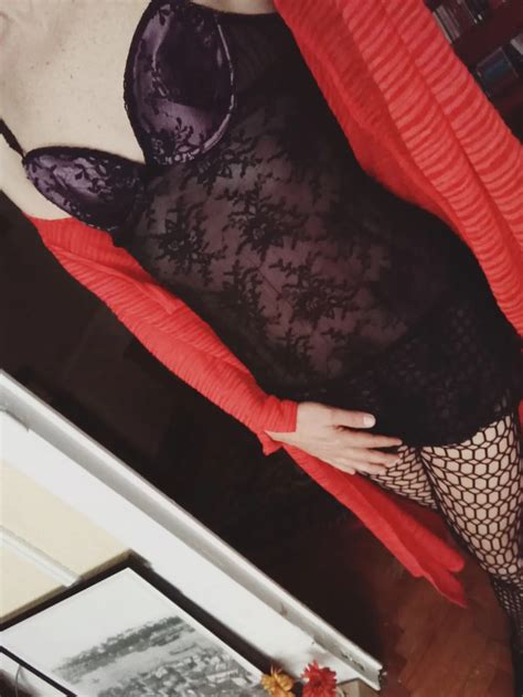 Bottom Crossdresser Hot And Sexy Body And Ass Photo Gallery 21 Pics XHamster