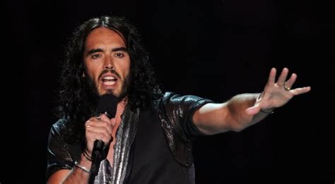 Diario Hoy Humorista Brit Nico Russell Brand Acusado De Agresiones