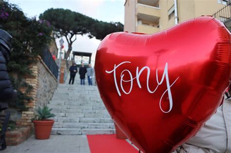 Reggio Calabria Grande Festa Per Tony Nel Giorno Di San Valentino