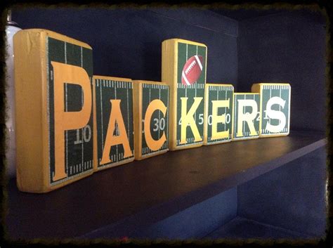 Pin By Marcy Holthaus On Made Decor And Classes Green Bay Packers