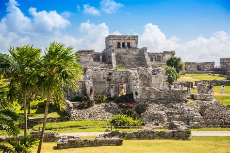 Tulum City Guide - Tourist Journey