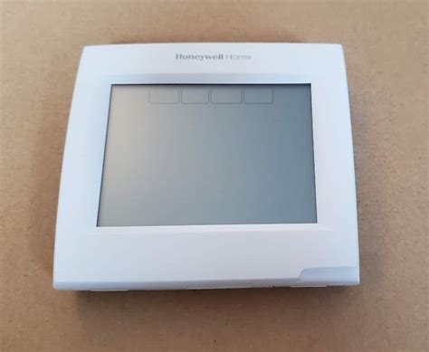 Honeywell Th R Pro Programmable Thermostat H C Ebay