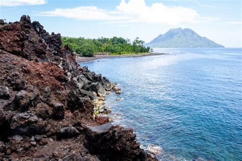 Batu Angus Kulaba Ternate Beach Hills Stock Image Image Of Hills