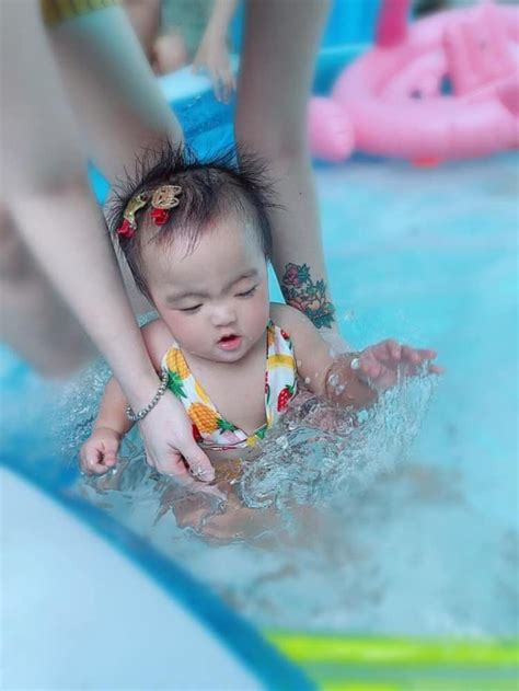 Con G I M C V N Khoa Ng Y U X U Khi Di N Bikini I B I Saostar Vn