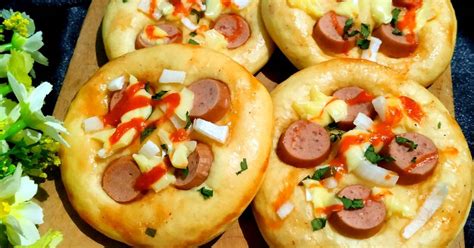 Resep Roti Pizza Mini Empuk Oleh Hayati MS Cookpad