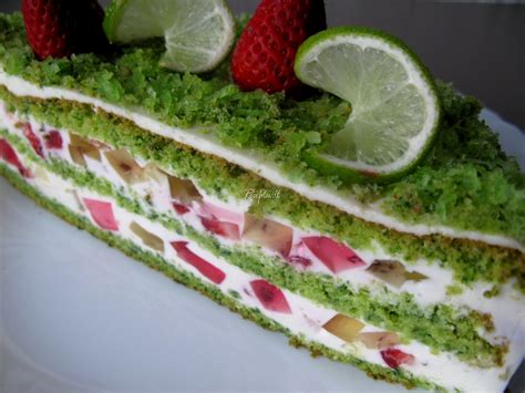 Špinatų Tortas Su Varškės Kremu Ir Braškėmis Receptas Receptailt