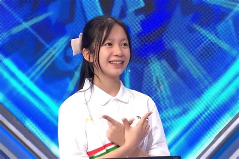 Dàn hot girl Olympia xinh đẹp học giỏi được chú ý nhất năm nay Vietnam vn