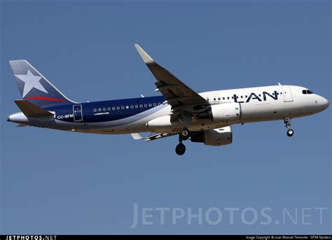 CC BFM Airbus A320 214 LAN Airlines Juan Manuel Temoche JetPhotos