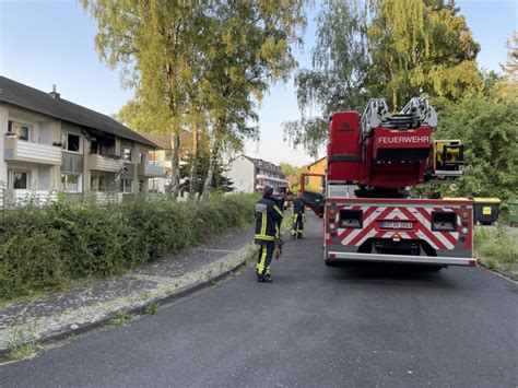 Feuerwehr Rettet Zwei Bewohner Bei Wohnungsbrand Einsatzbericht