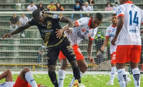 Denuncian Amenazas Contra Jugadores De Club Llaneros Envuelto En