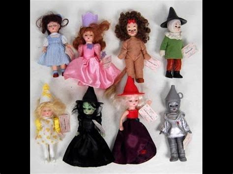 Mcdonald S Happy Meal Madame Alexander Dolls The Wizard Of Oz Open