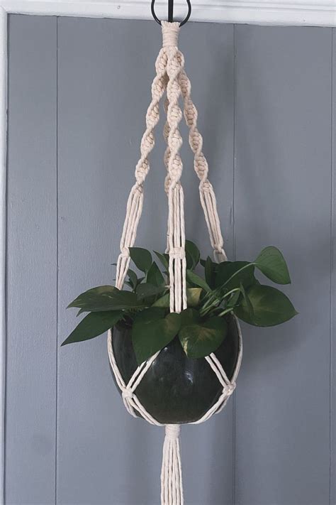 How To Make A Macrame Plant Hanger For Beginners Simply Frayed