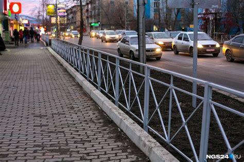 Ограждение на дороге (66 фото) - фото - картинки и рисунки: скачать ...