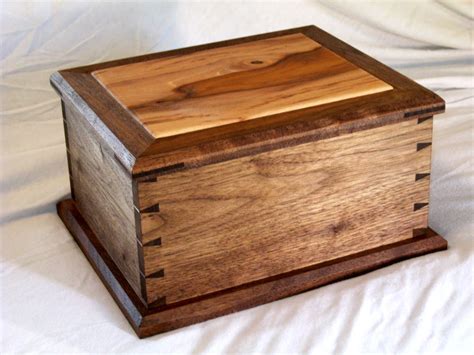 Useful Free Woodworking Plans Jewelry Box Build By Own