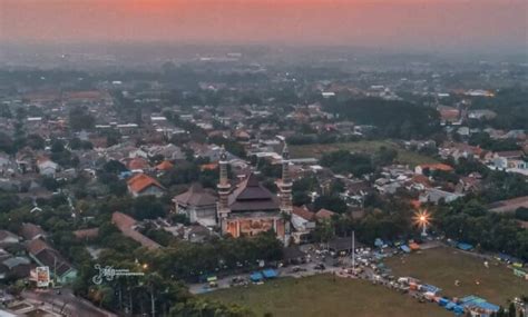 10 Foto Alun Alun Jombang Malam Hari Sekarang Terbaru Kabupaten Di Jawa