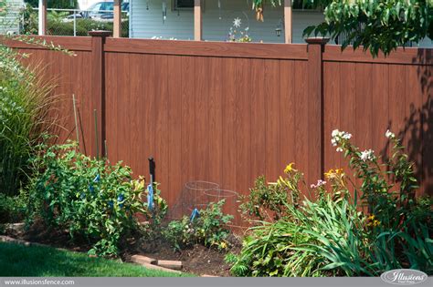 Rosewood Wood Grain Illusions Pvc Vinyl Privacy Fence Illusions Fence