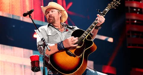 Its Pretty Debilitating Toby Keith Hopes For Something Good In The