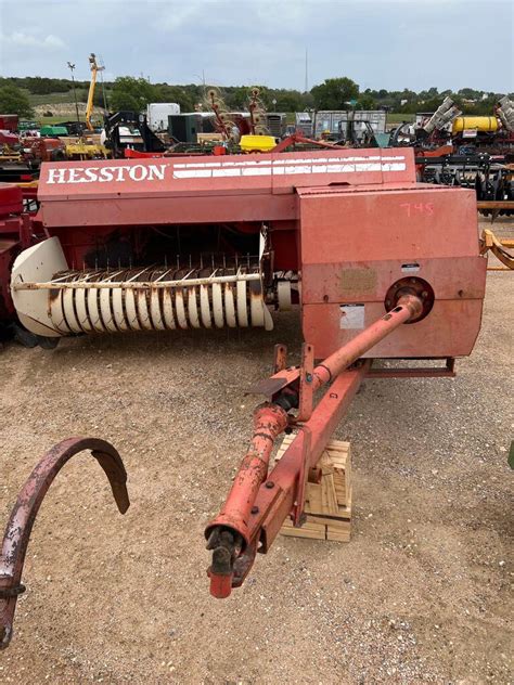 Hesston 4500 Hay And Forage Balers Square For Sale Tractor Zoom