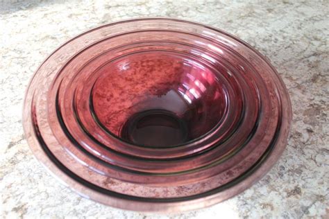 A Glass Bowl Sitting On Top Of A Marble Counter