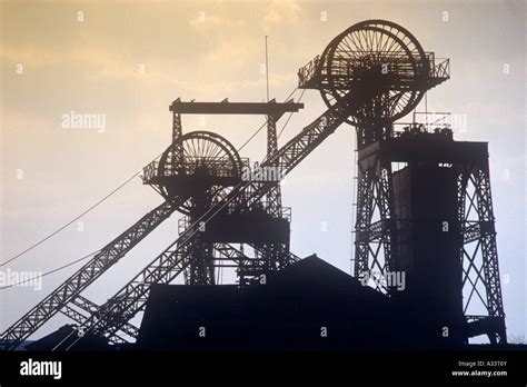 Colliery Winding Gear Redundant Coal Mine Now A Mining Museum Rhondda